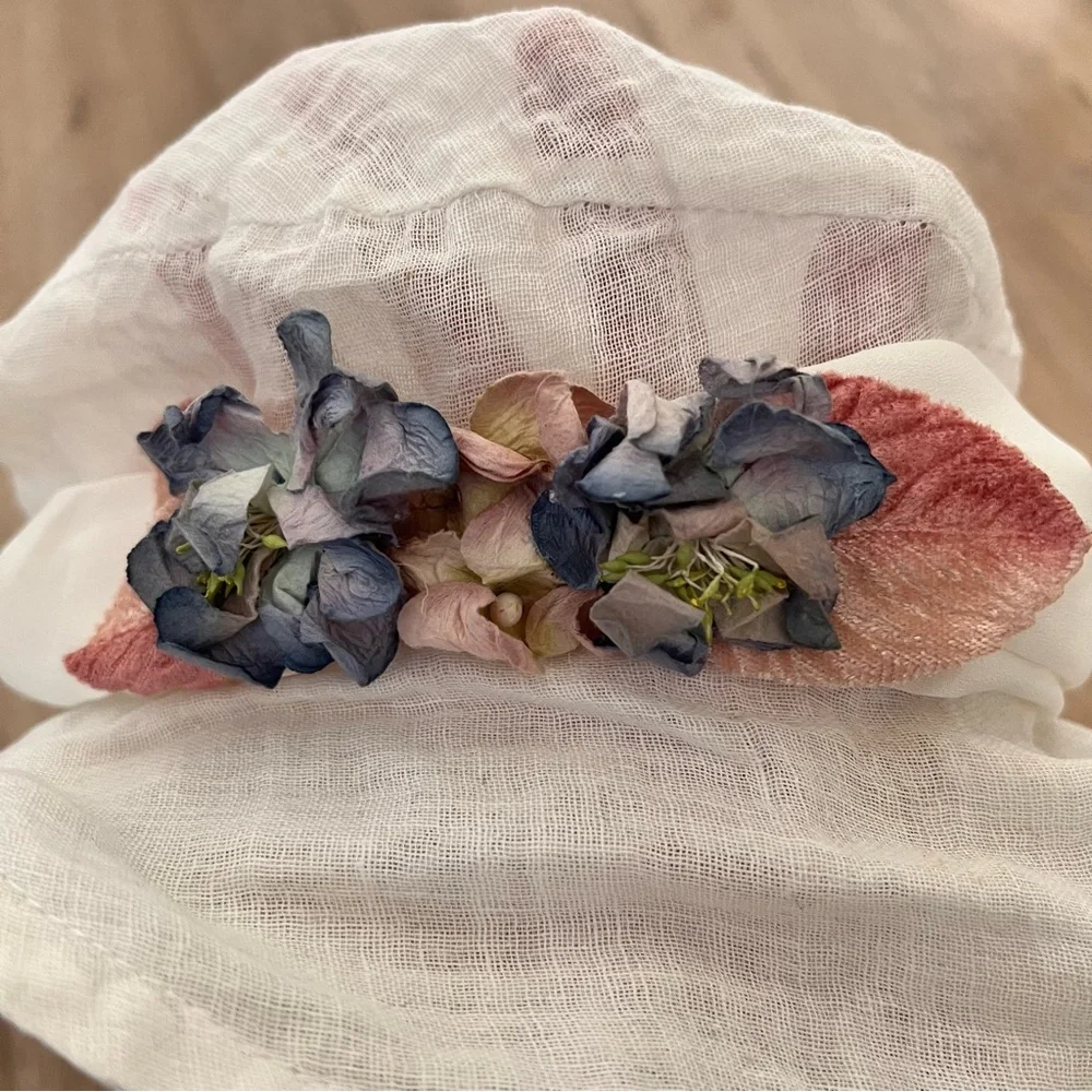 Beautiful Vintage Women Light Weight White Cotton With Flowers Soft Bucket‎ Hat
